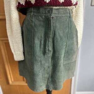 Vintage Suede Leather Mini Skirt Women’s 6/8 Moss Green Pockets